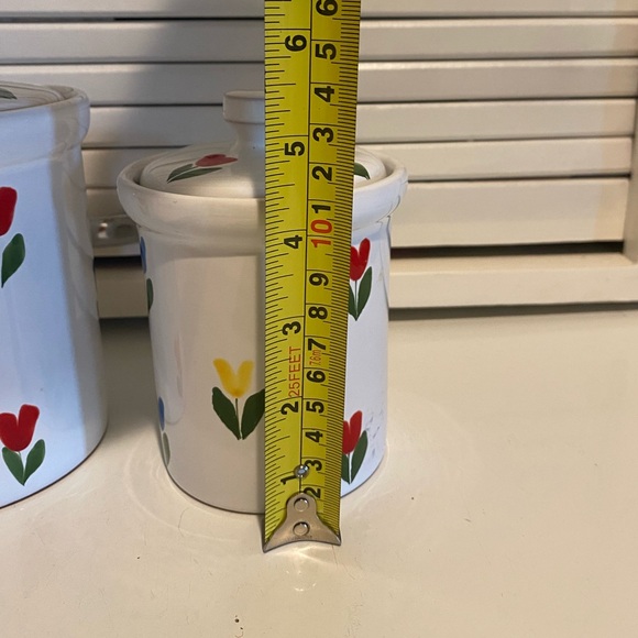 Vintage Tulip Canisters Set Of 3 With Lids Made in Italy Pottery Glazed - Picture 10 of 10